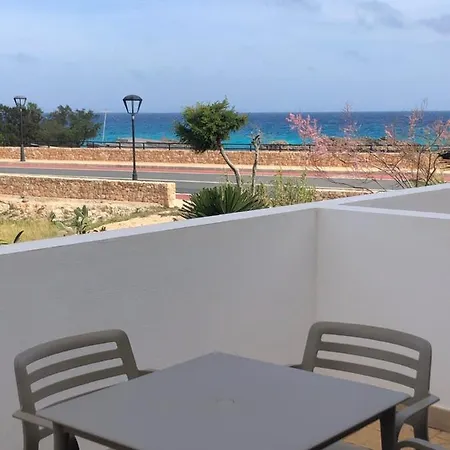 Apartamento Es Calo Exterior photo